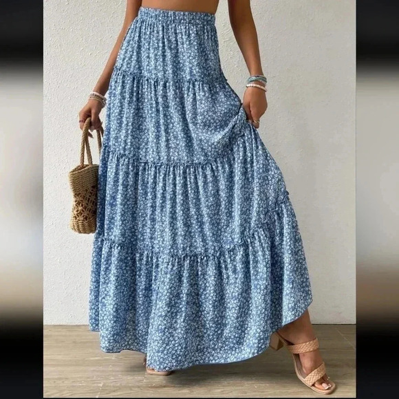 Ditsy Floral Print Frill Trim Summer Beach Ruched Skirt - Picture 6 of 6